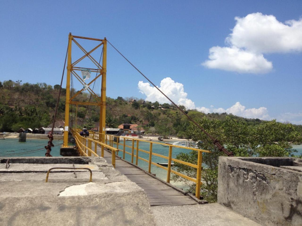 Ocean Hostel Ceningan Island ภายนอก รูปภาพ