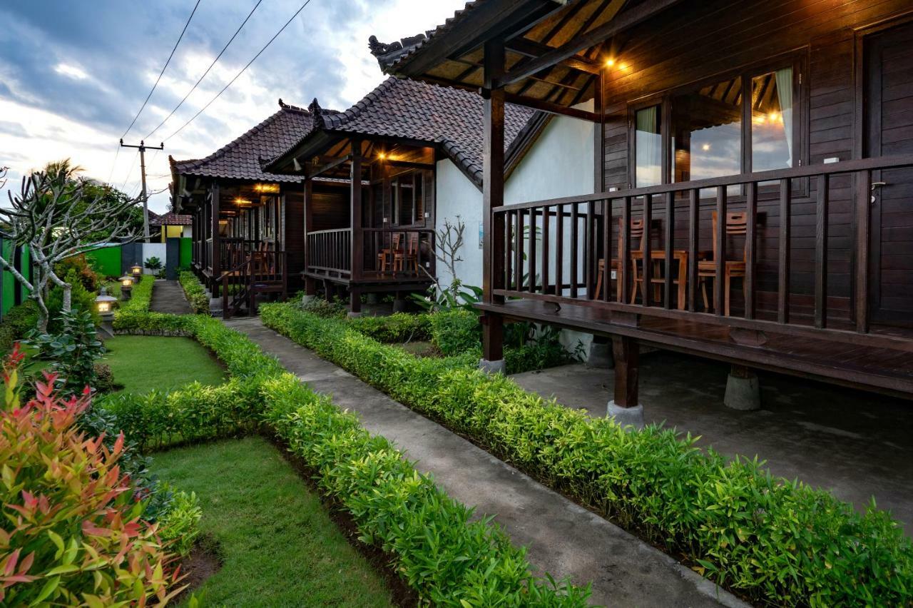 Ocean Hostel Ceningan Island ภายนอก รูปภาพ
