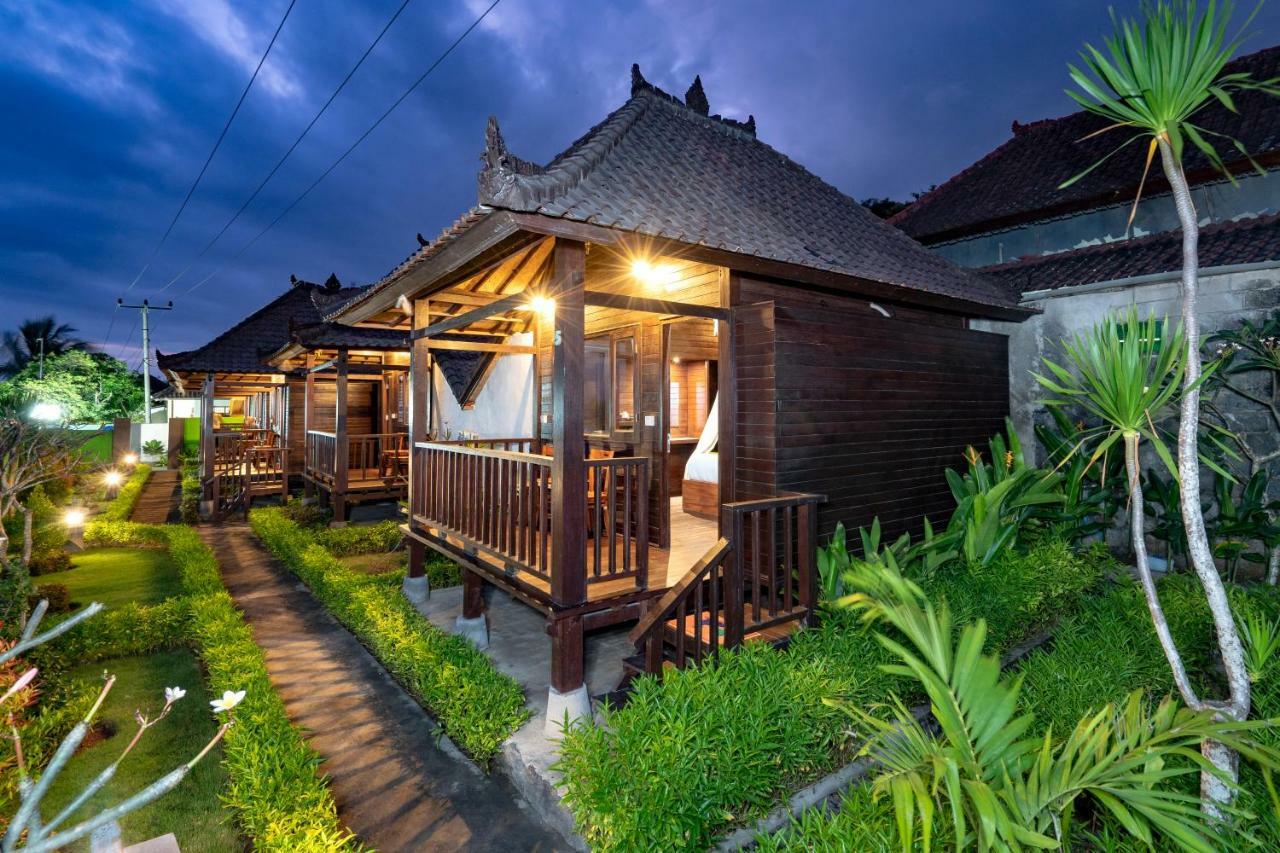 Ocean Hostel Ceningan Island ภายนอก รูปภาพ