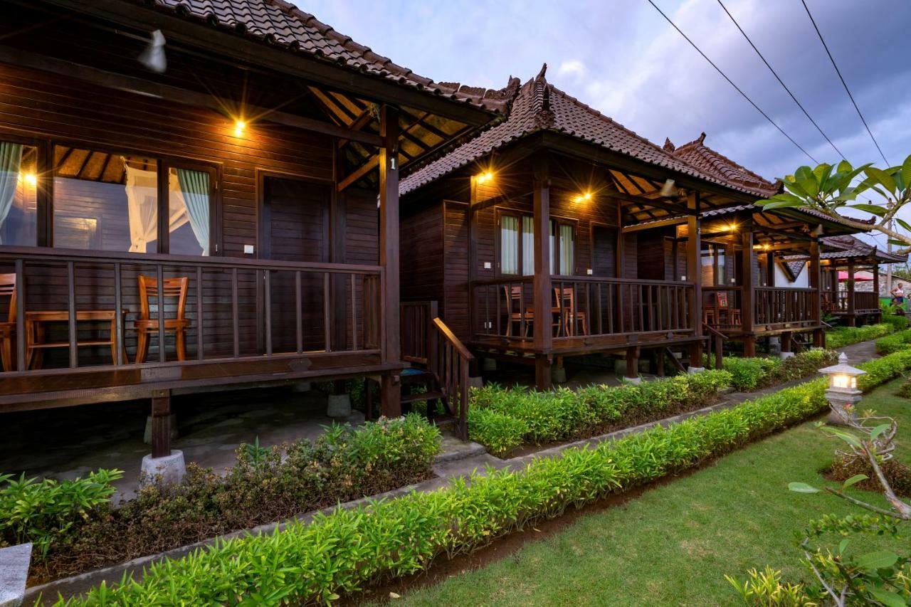 Ocean Hostel Ceningan Island ภายนอก รูปภาพ