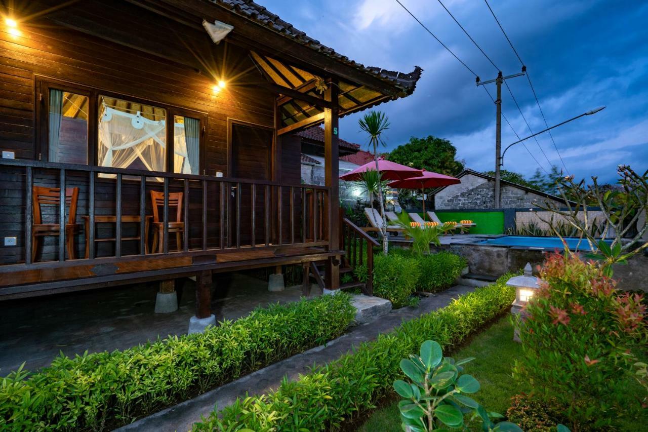 Ocean Hostel Ceningan Island ภายนอก รูปภาพ
